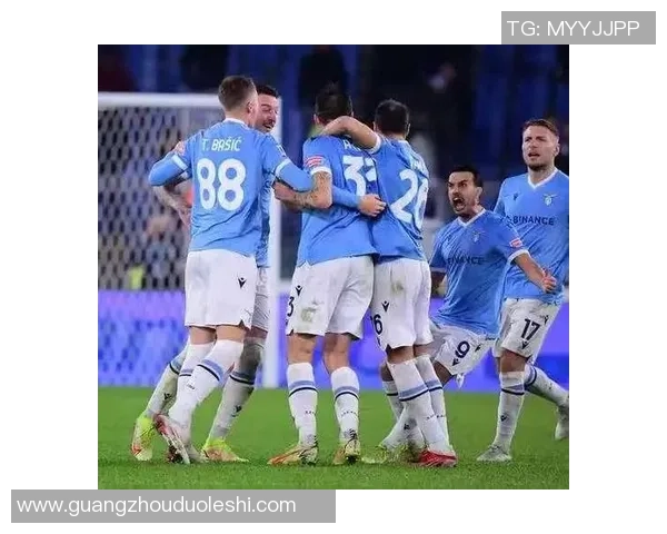 乌得勒支青年队与特温特之间的历史交锋记录分析与回顾 乌得勒支青年队与特温特之间的历史交锋记录分析与回顾